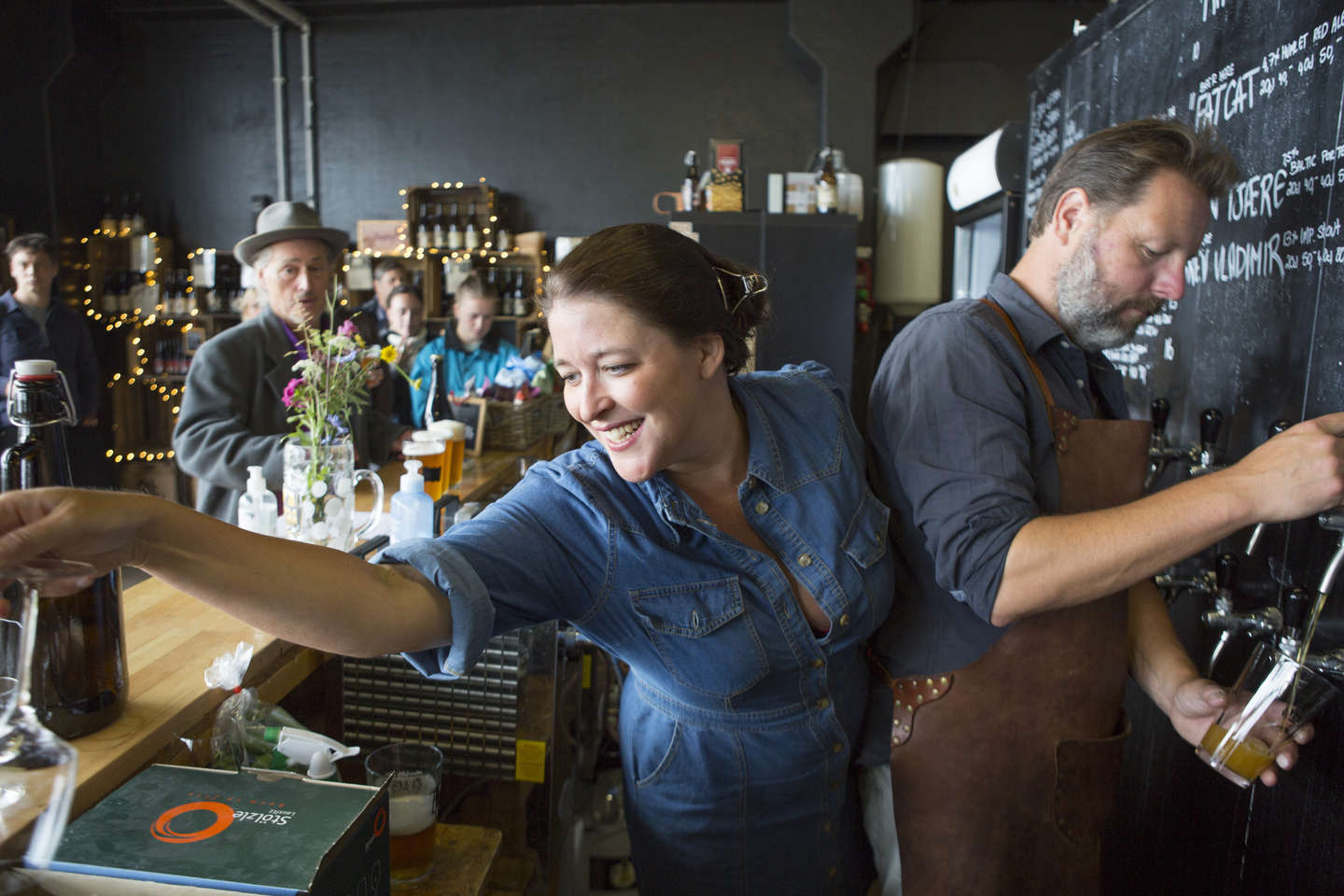 Nyd livet i livlige Tejn Havn 